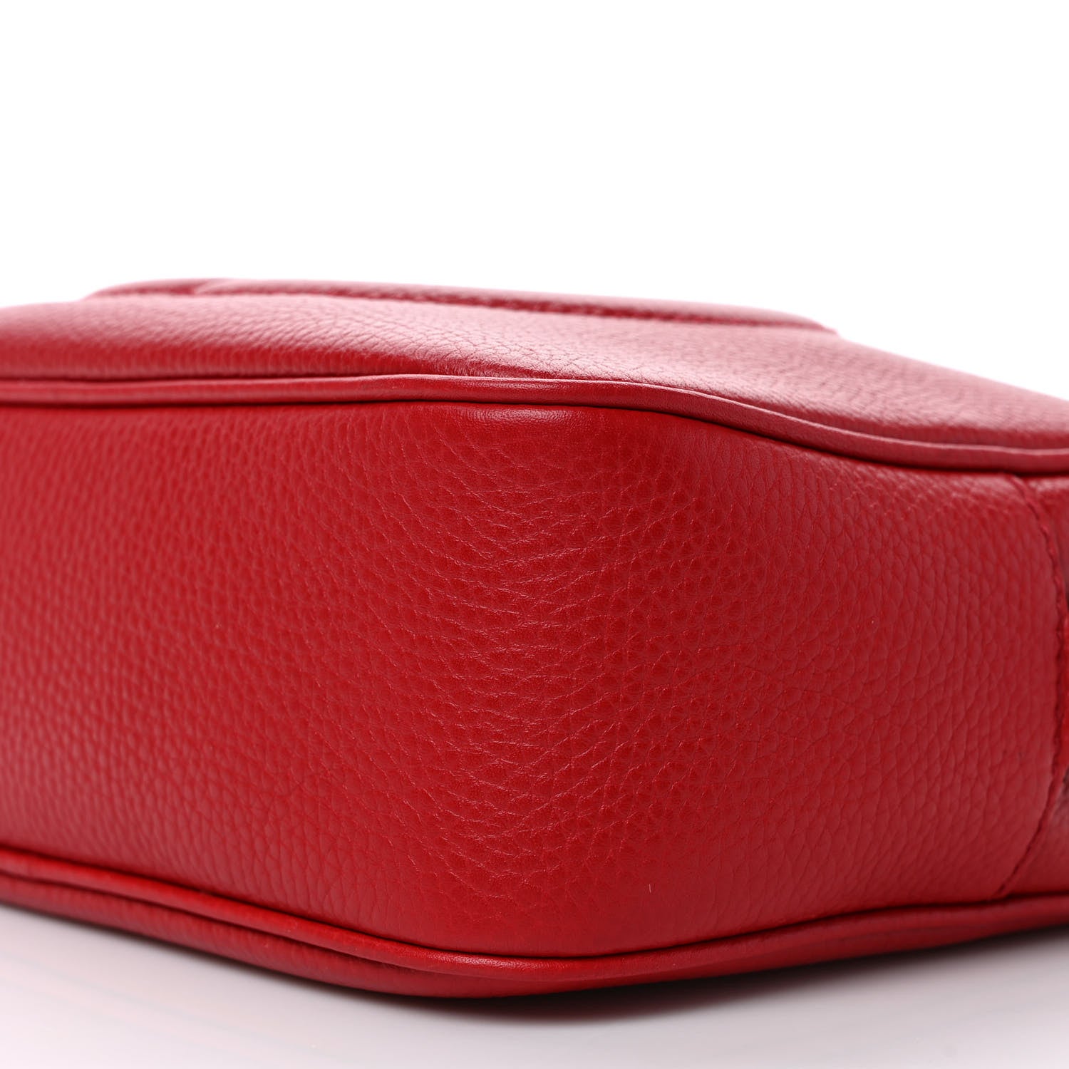 Gucci Pebbled Calfskin Small Soho Disco Bag Tabasco Red 9 of 9