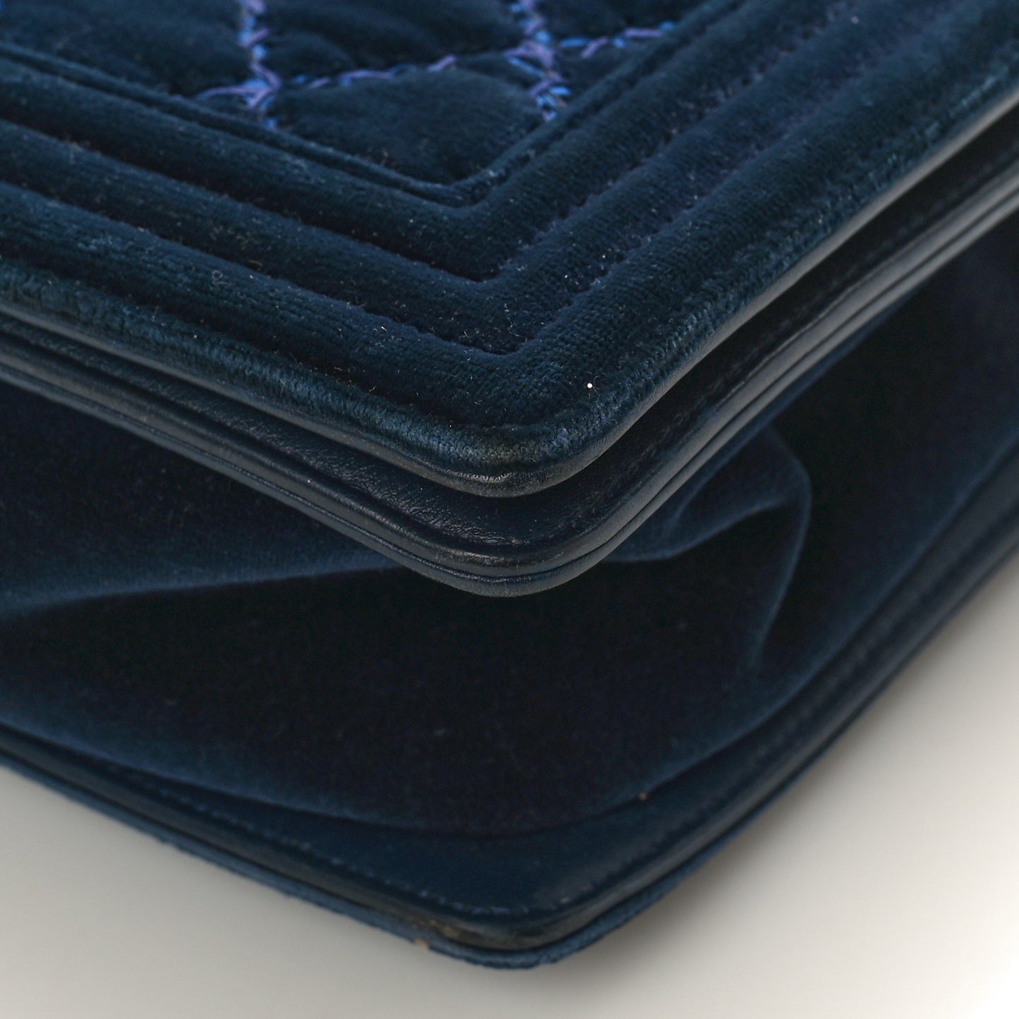 Velvet Tweed Quilted New Medium Boy Flap Dark Navy Blue