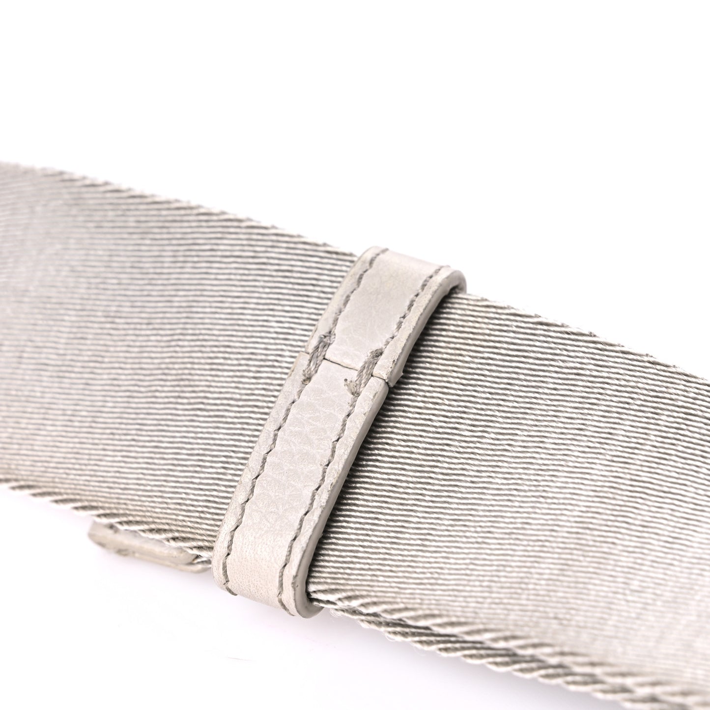 Oblique Saddle Messenger Pouch Beige