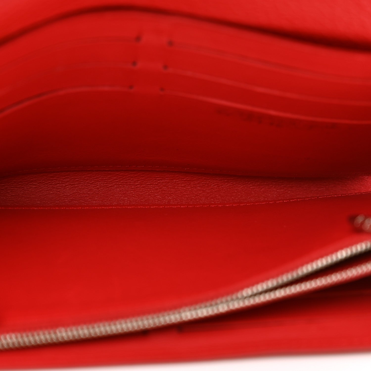 Louis Vuitton Taurillon Capucines Wallet Rubis 5 of 9