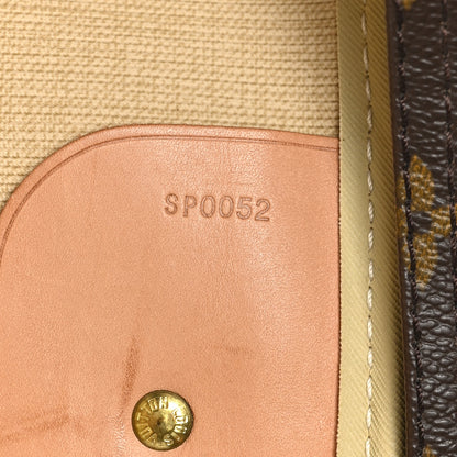 Louis Vuitton Monogram Sirius 50 5 of 9