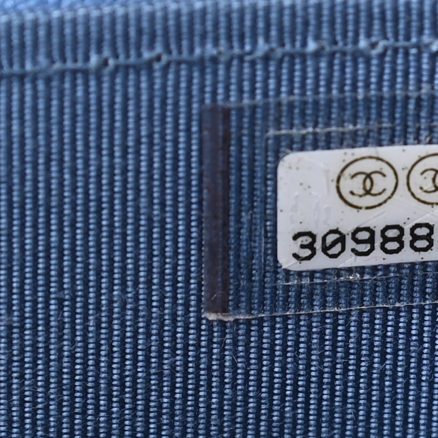 Caviar Quilted Phone Holder With Chain Blue