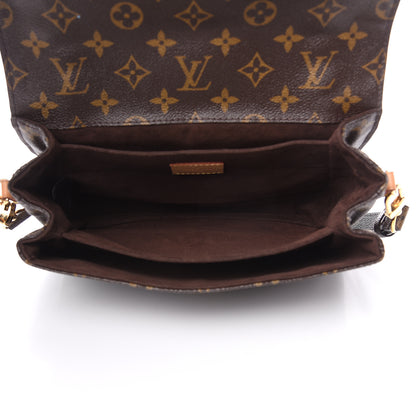 Louis Vuitton Monogram Pochette Metis 5 of 12