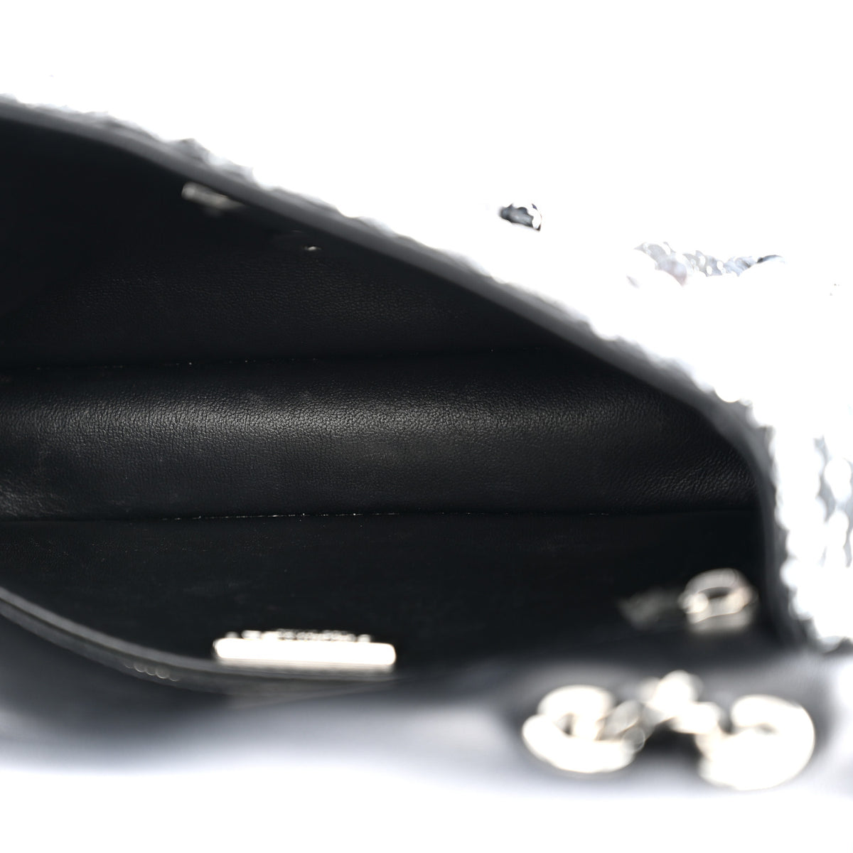 Sequin Camellia Small Single Flap Silver Black