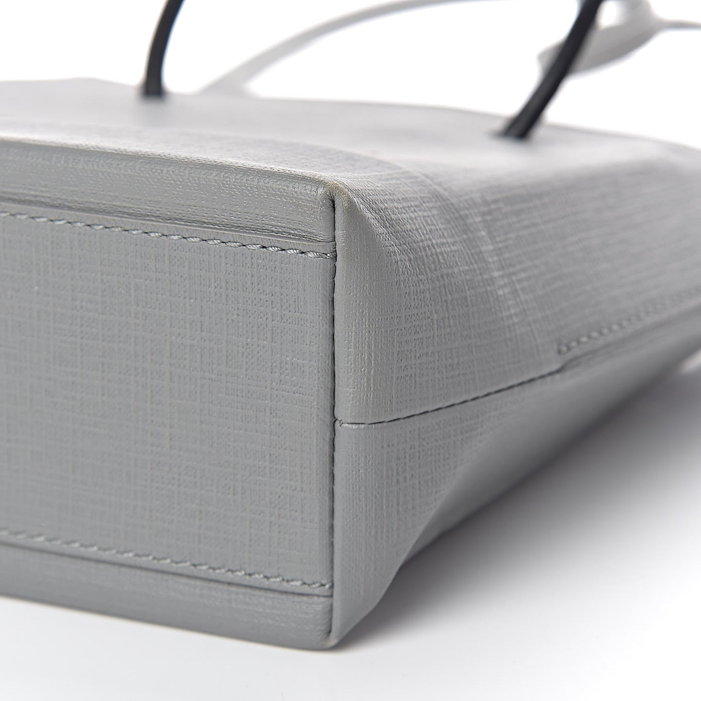 Calfskin Logo XXS Shopping Tote Gris Fossile