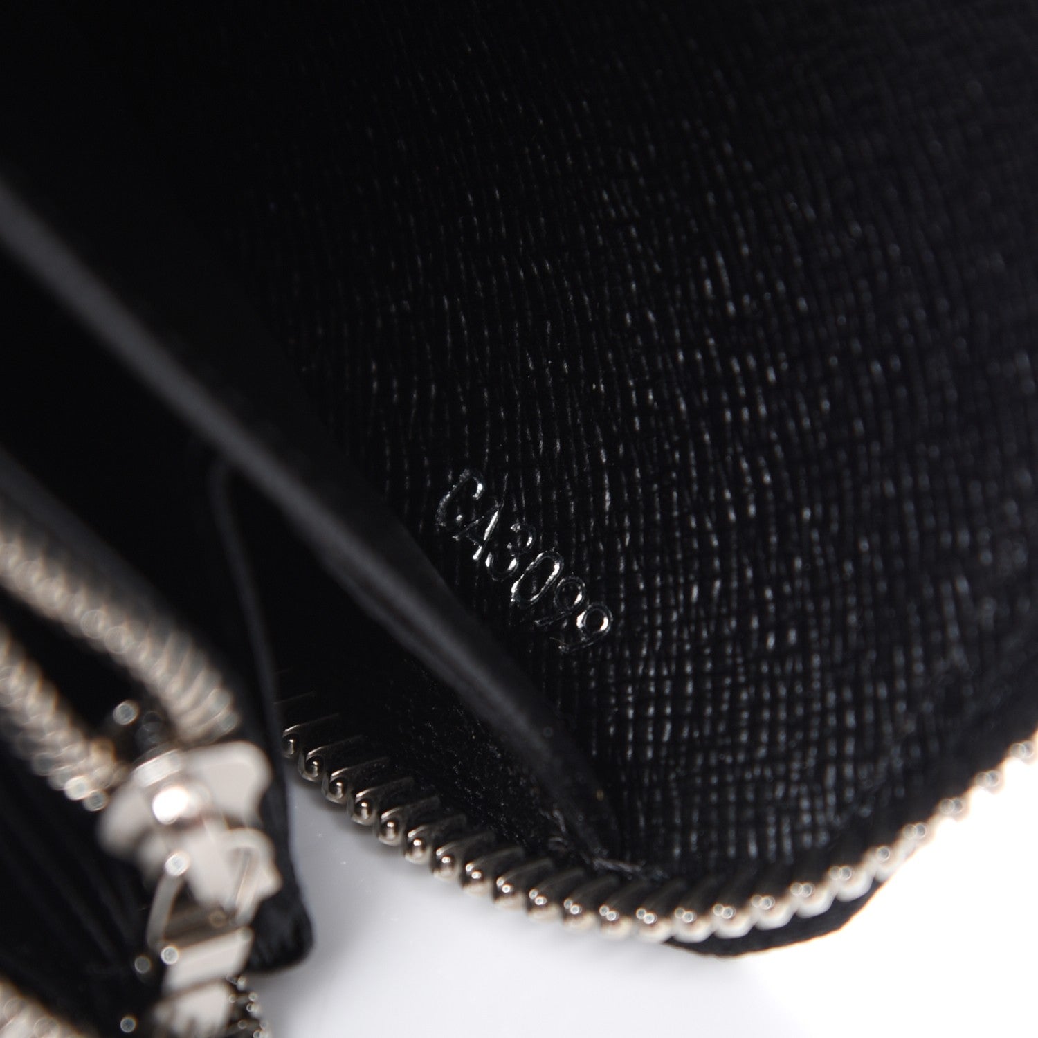 Louis Vuitton Epi Zippy Wallet Black 7 of 8