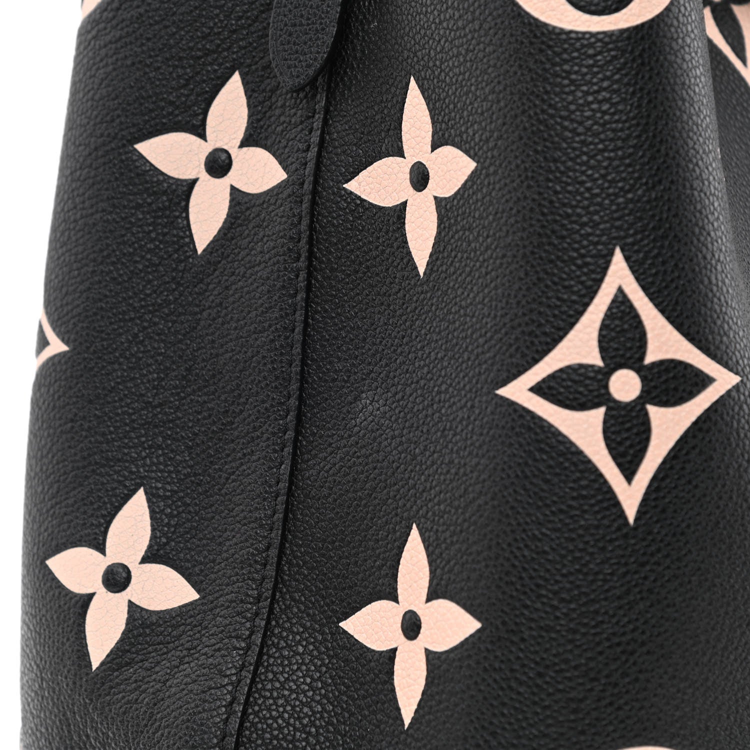 Louis Vuitton Empreinte Monogram Giant Neonoe MM Black Beige 13 of 13