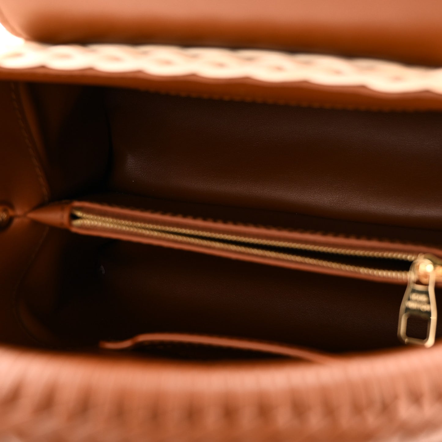 Rattan Calfskin Capucines BB Tan