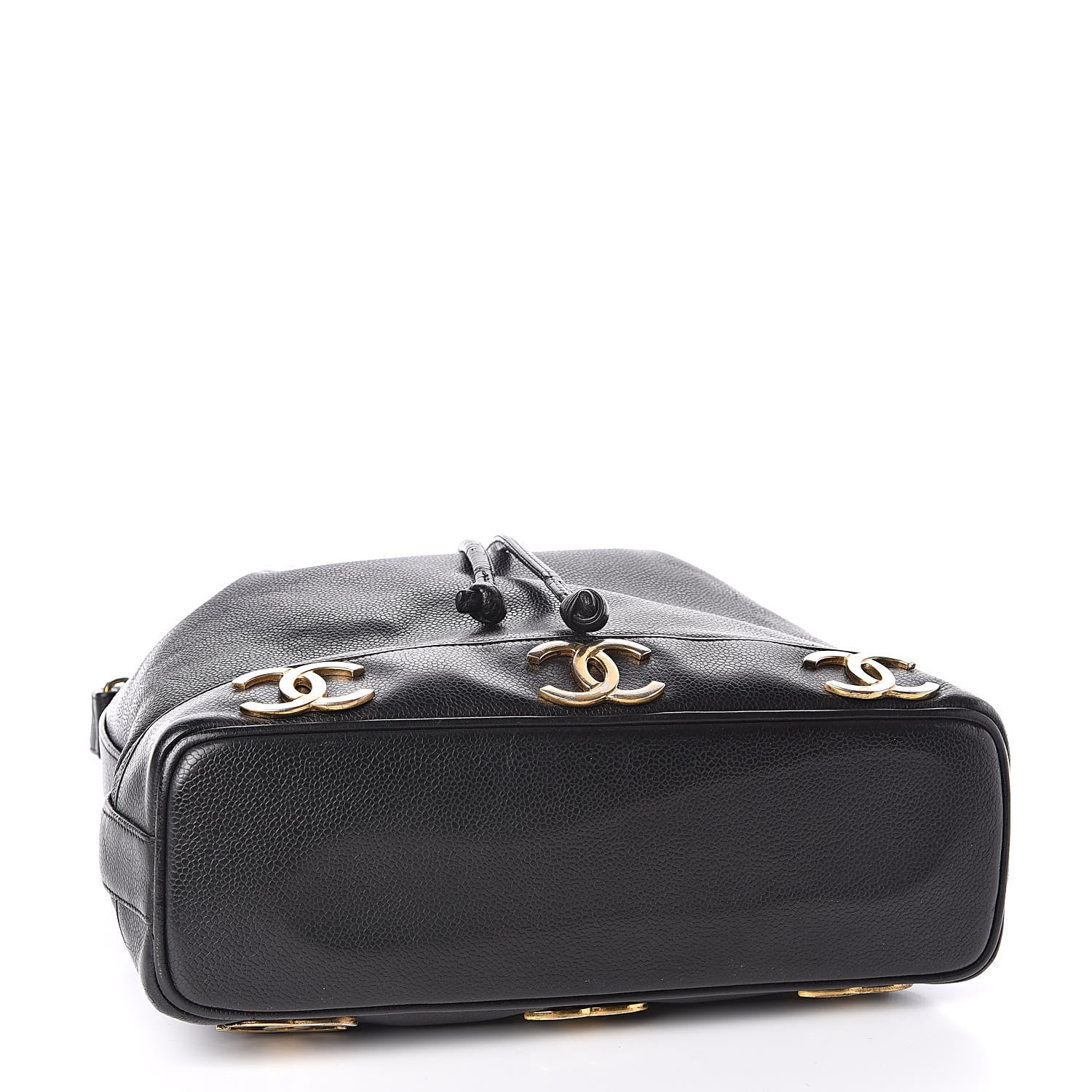 Chanel Caviar CC Drawstring Shoulder Bag Black 4 of 18