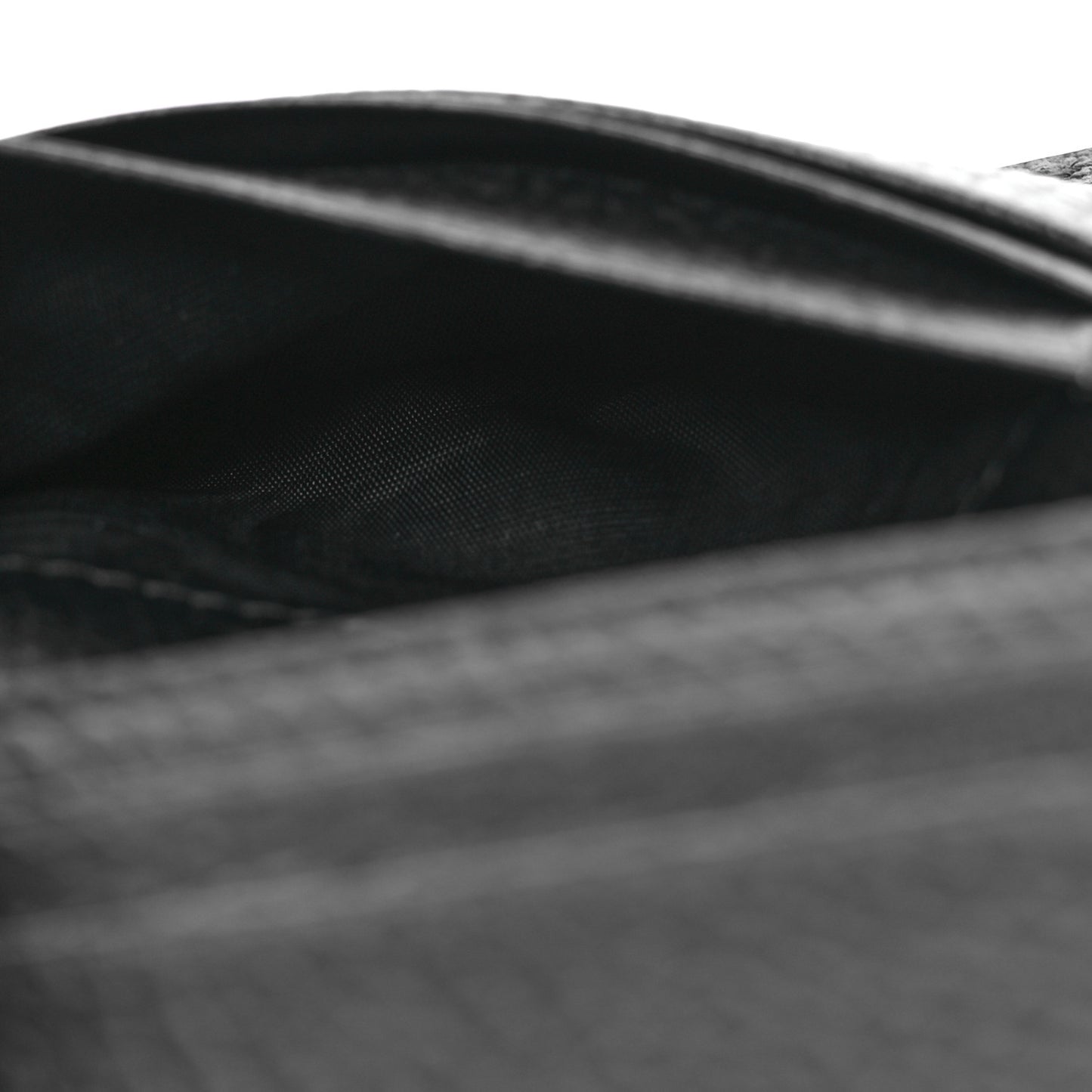 Dollar Calfskin GG Supreme Monogram GG Marmont Card Case Black Beige Ebony
