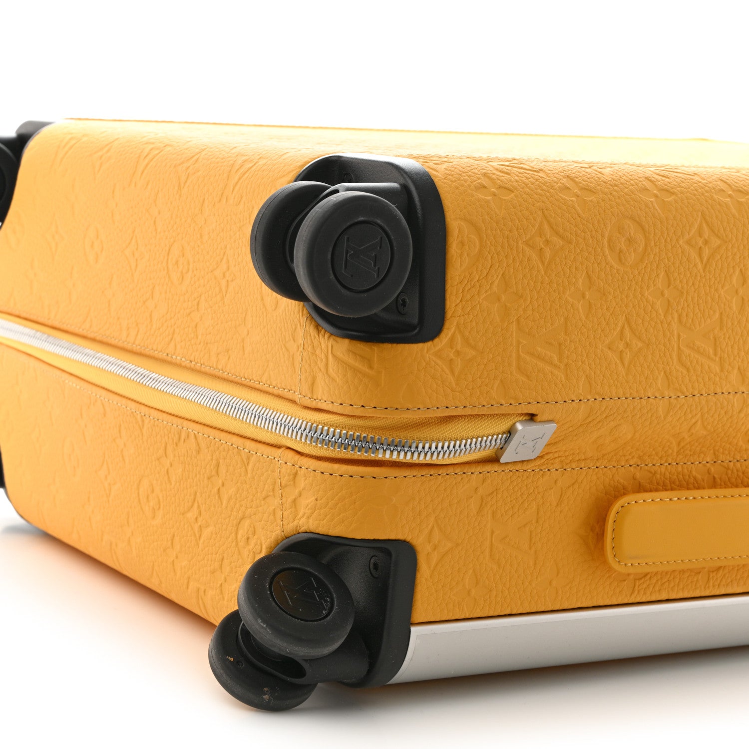 Louis Vuitton Taurillon Horizon 55 Jaune Mat 9 of 10