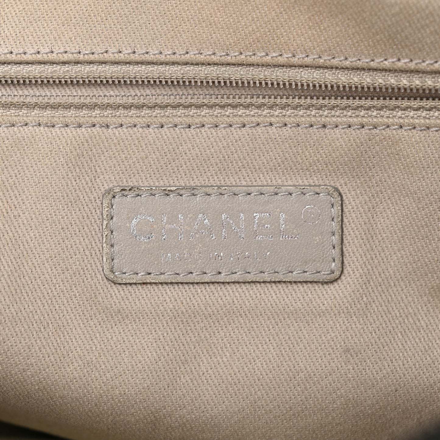 Caviar Quilted Jumbo Easy Flap Black