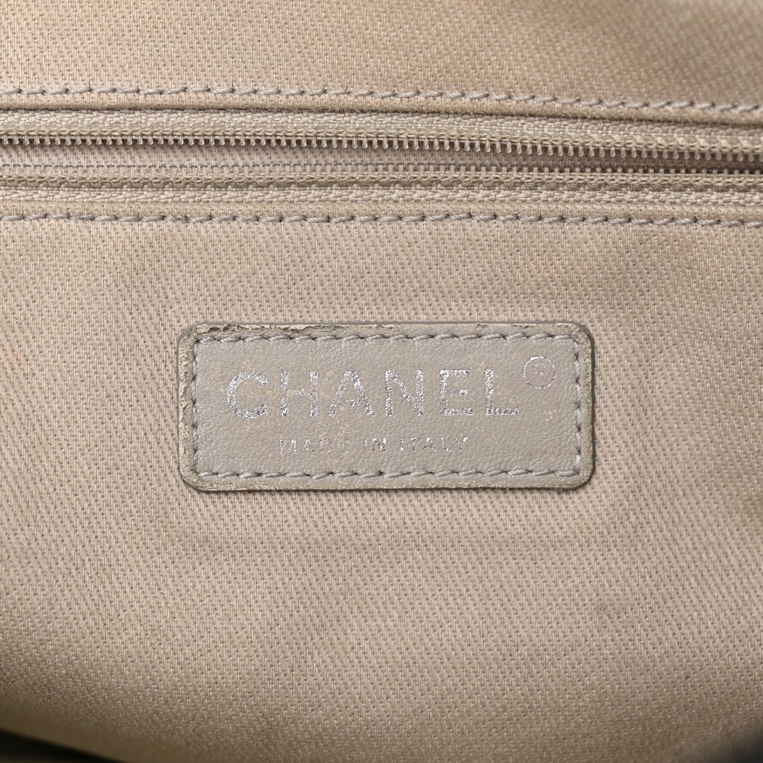Chanel Caviar Quilted Jumbo Easy Flap Black 6 of 13