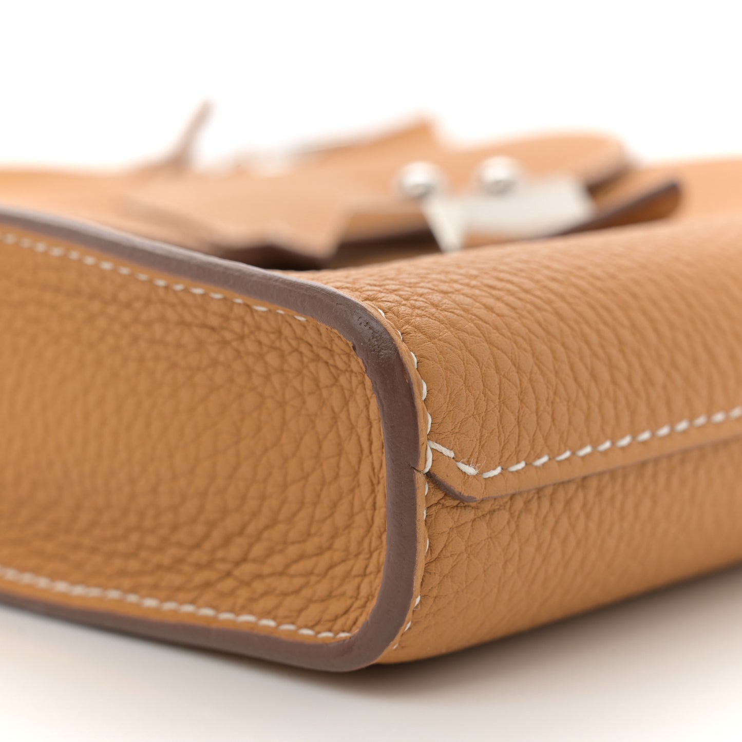 Togo Sac A Depeches 21 Messenger Bag Naturel Sable