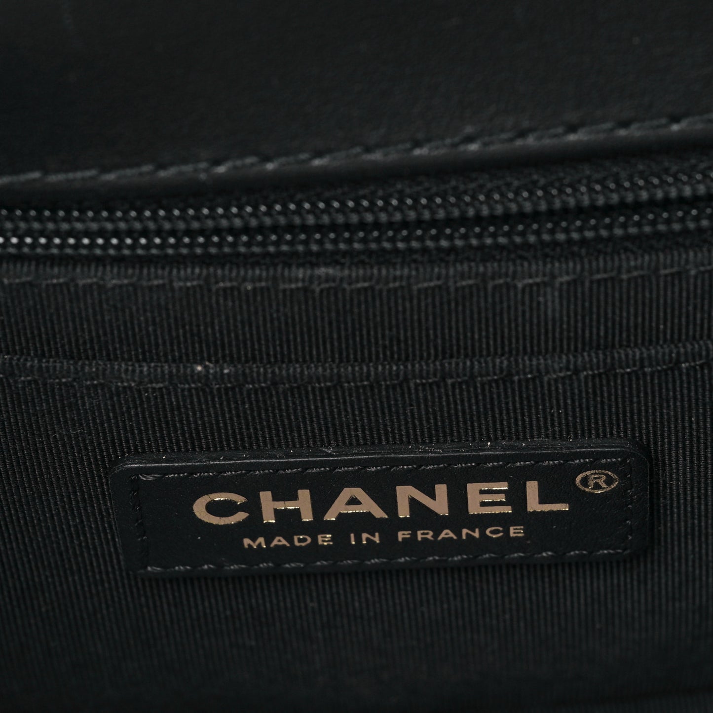 Calfskin Quilted Small Strap Into Flap Bag Black Burgundy