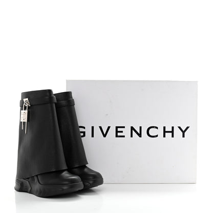 Givenchy Grained Calfskin Shark Lock Biker Ankle Boots 39 Black 8 of 8
