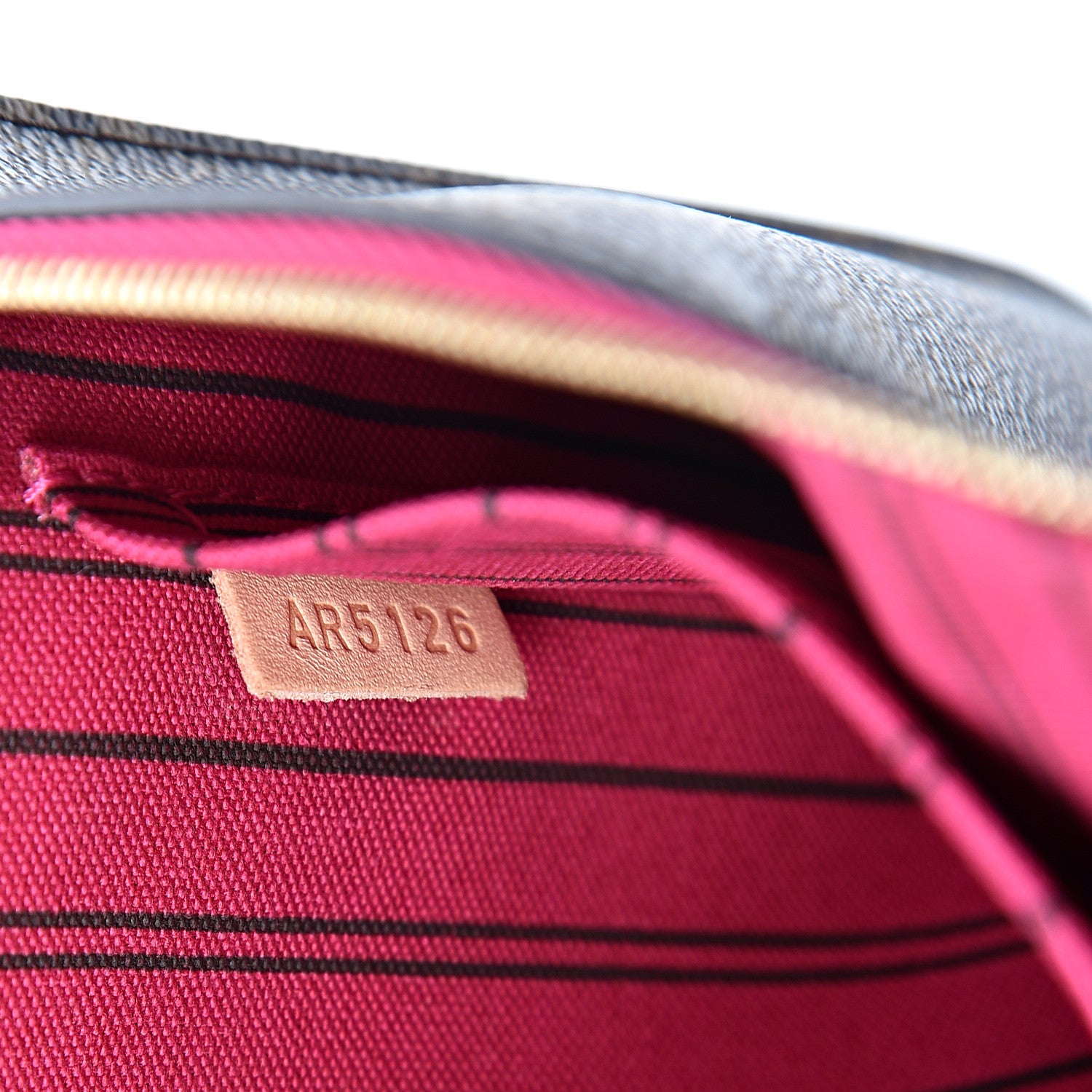 Louis Vuitton Monogram Neverfull MM GM Pochette Pivoine 6 of 8