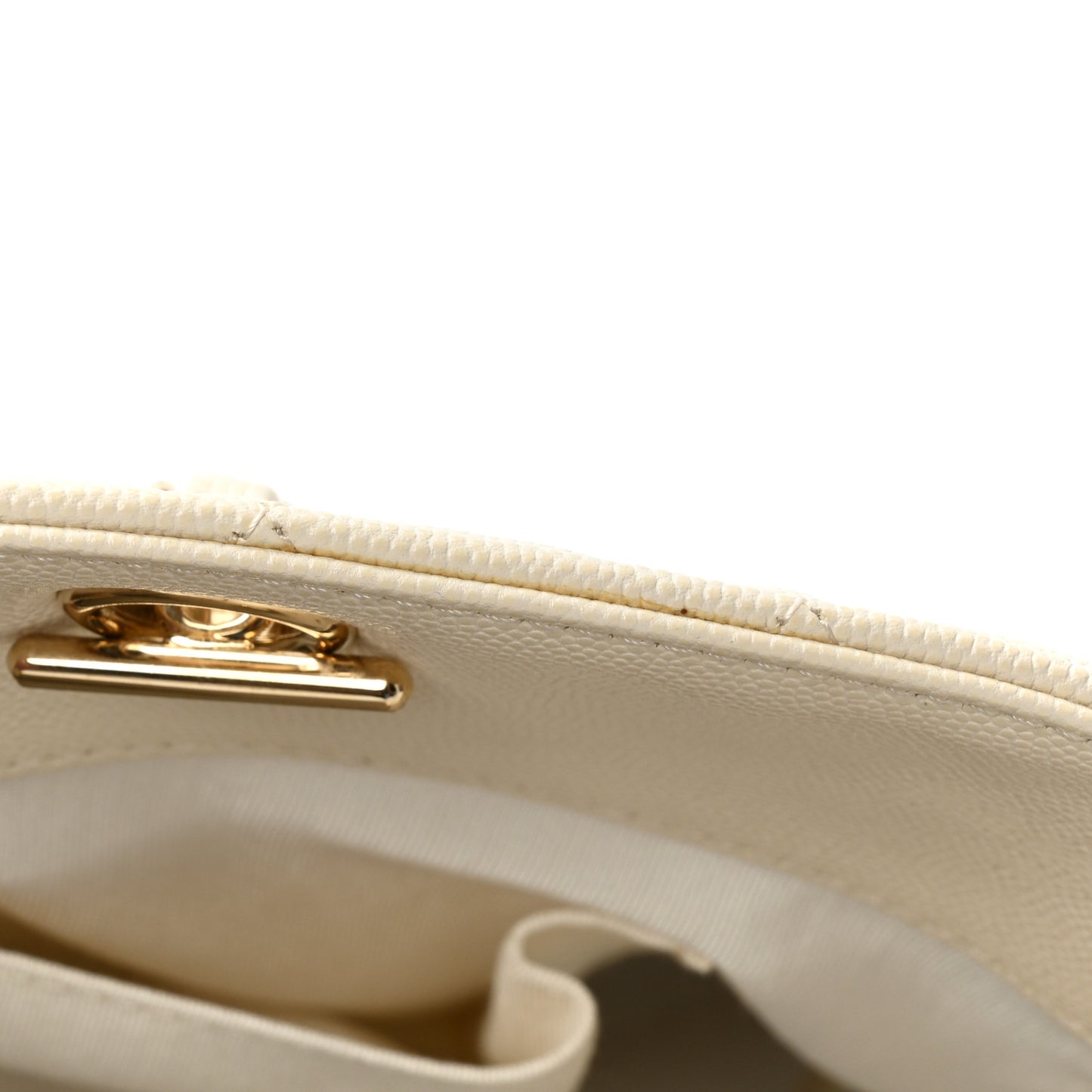 Caviar Quilted Large Classic Shopping Tote White