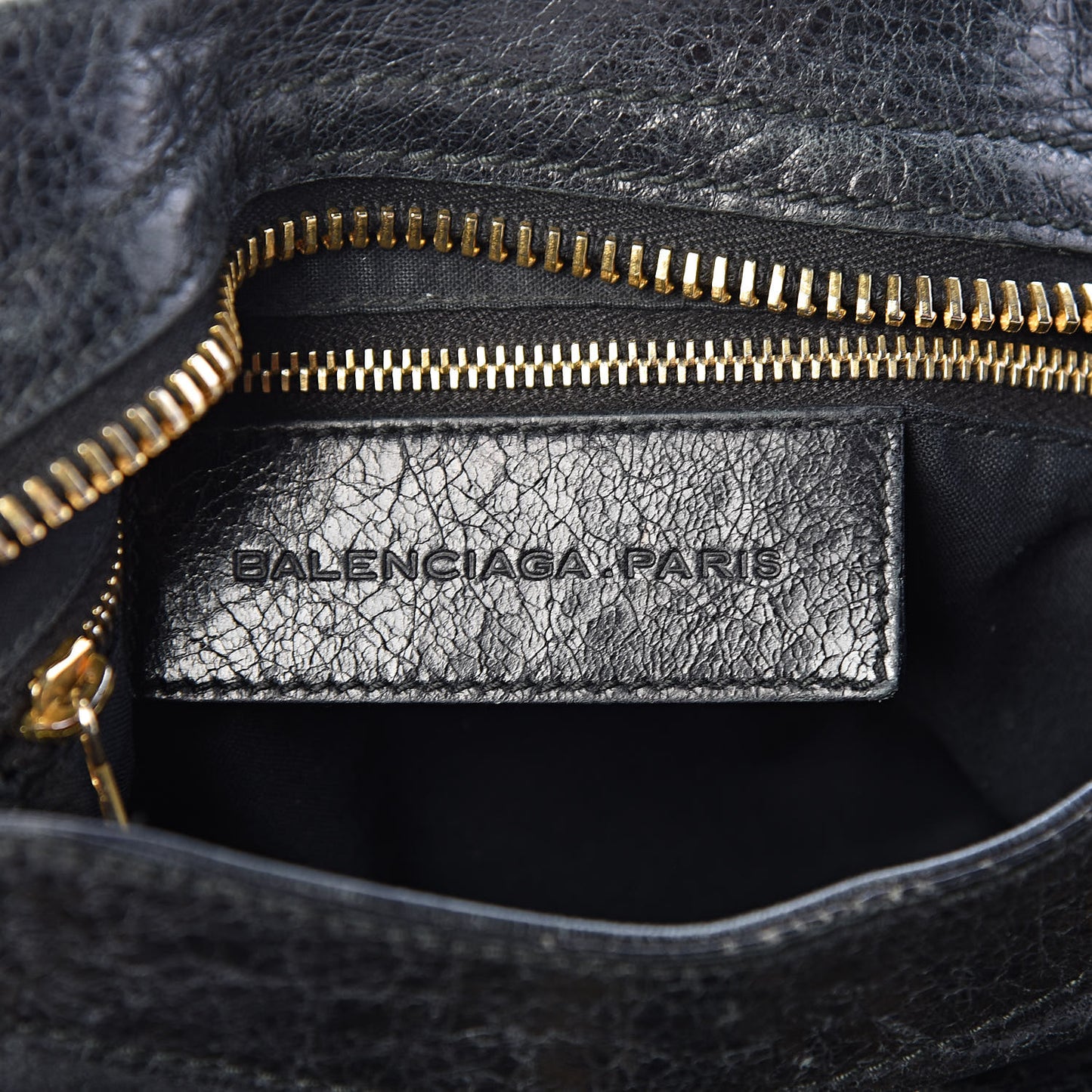 Agneau Giant 12 Gold Hardware City Black