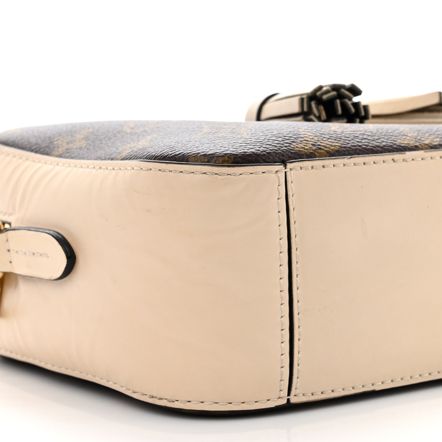 Louis Vuitton Monogram Saintonge Creme 11 of 13