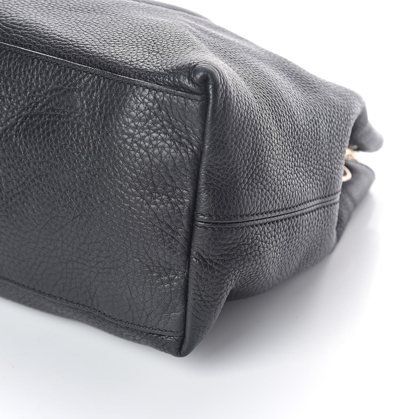 Pebbled Calfskin Medium Soho Chain Shoulder Bag Black