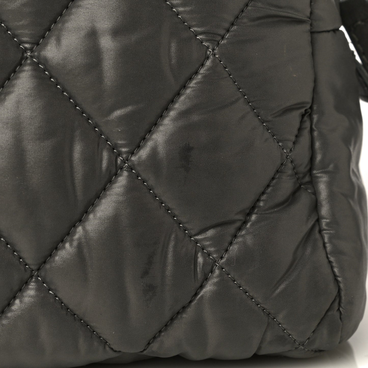 Nylon Quilted Cocoon Cosmetic Case Grey