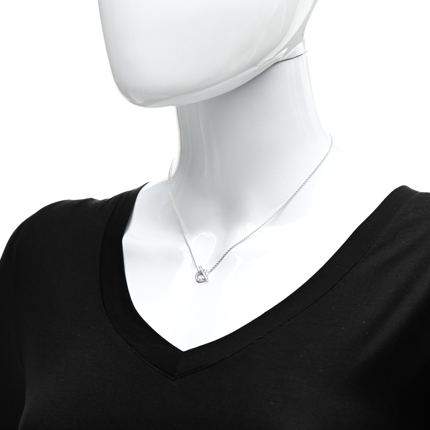 18K White Gold Diamond Finesse Pendant Necklace
