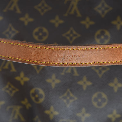 Louis Vuitton Monogram Noe 16 of 17