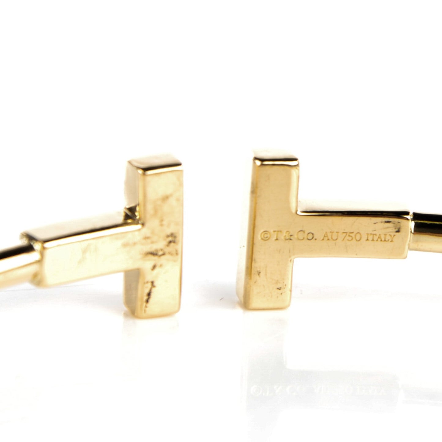 18K Yellow Gold T Wire Bracelet