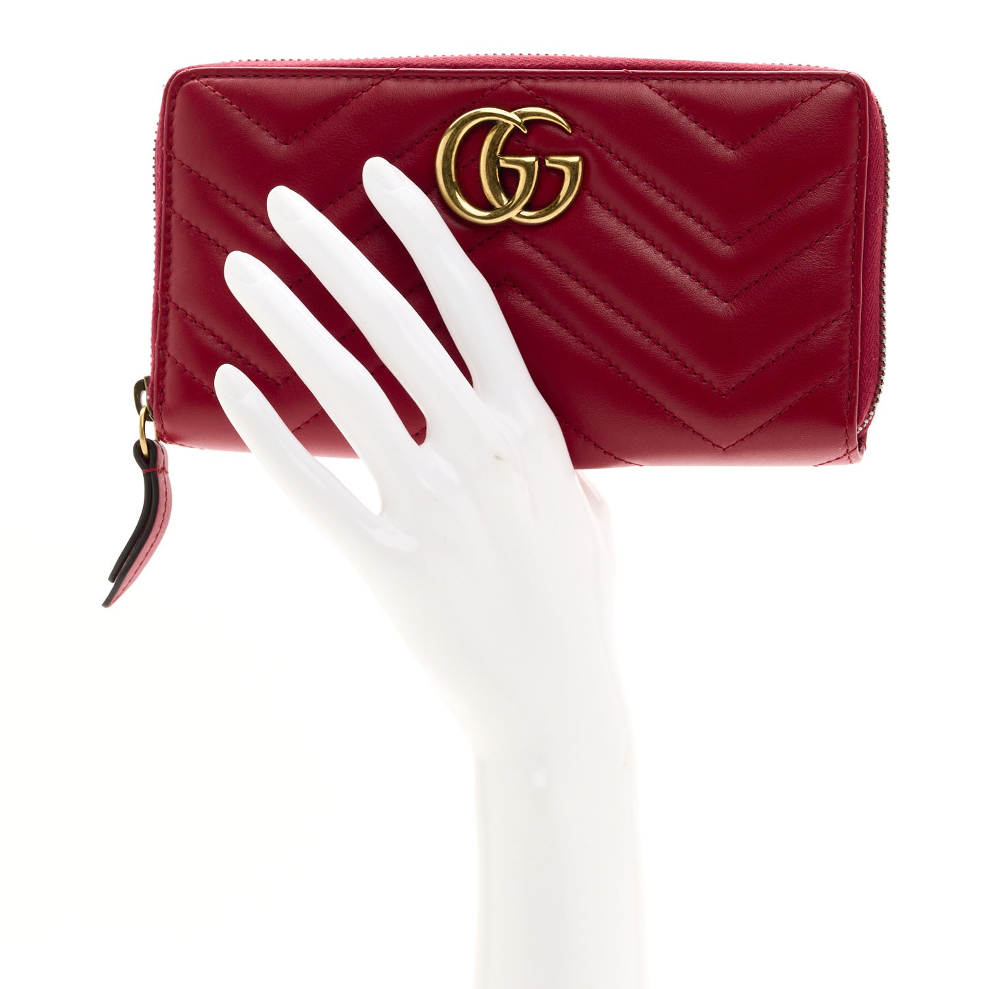 Calfskin Matelasse GG Marmont Zip Around Wallet Hibiscus Red