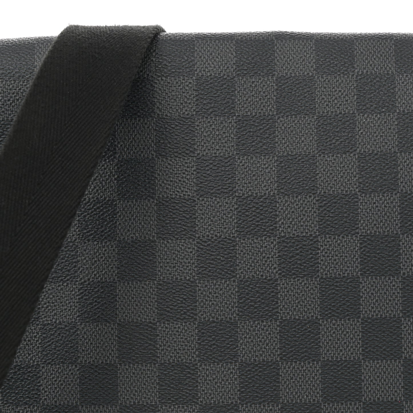 Damier Graphite District MM