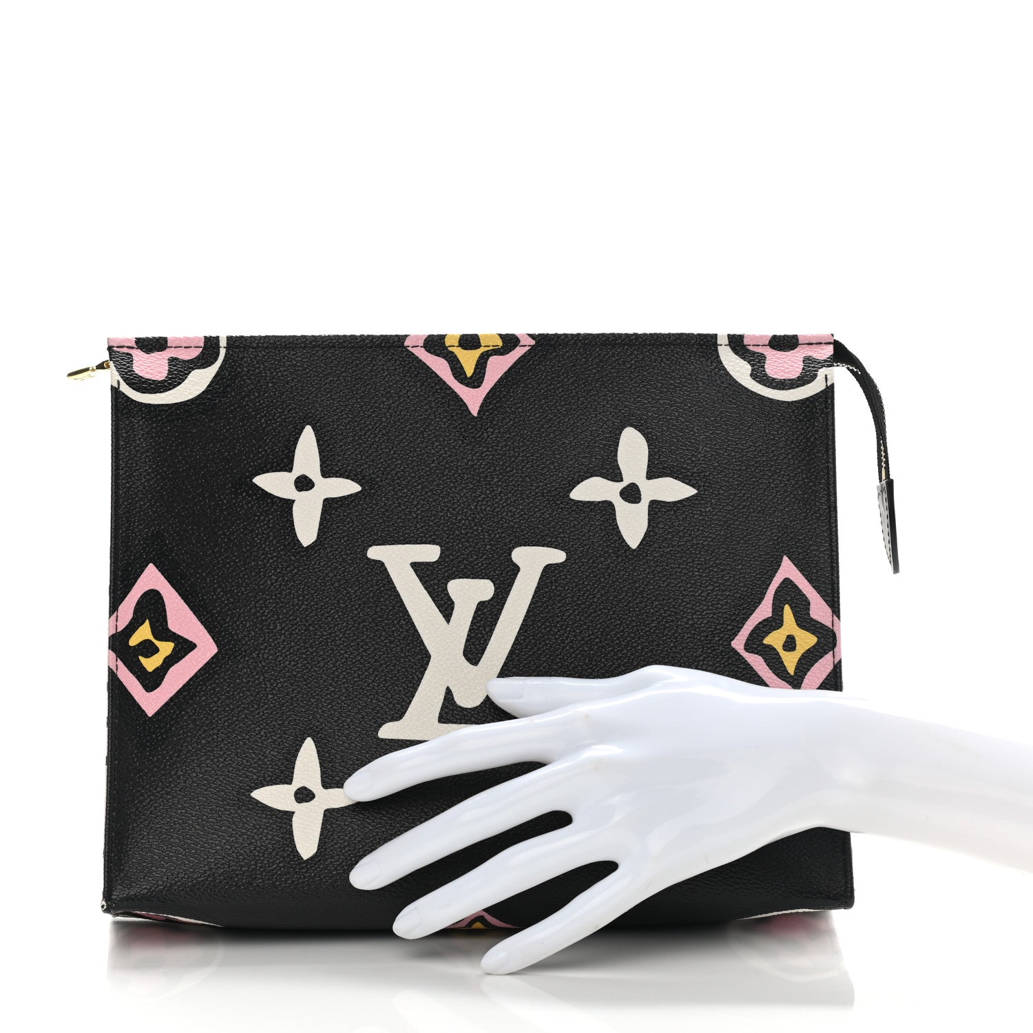 Louis Vuitton Monogram Giant Wild At Heart Toiletry Pouch 26 Black 2 of 7