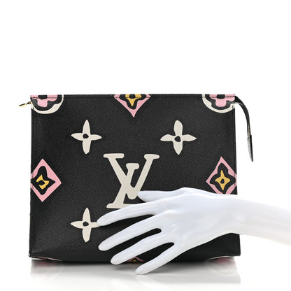 Louis Vuitton Monogram Giant Wild At Heart Toiletry Pouch 26 Black 2 of 7