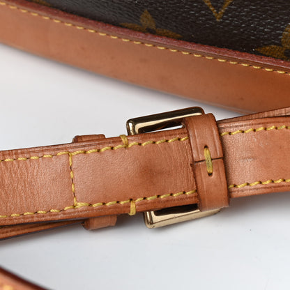 Louis Vuitton Monogram Montsouris MM Backpack 13 of 16