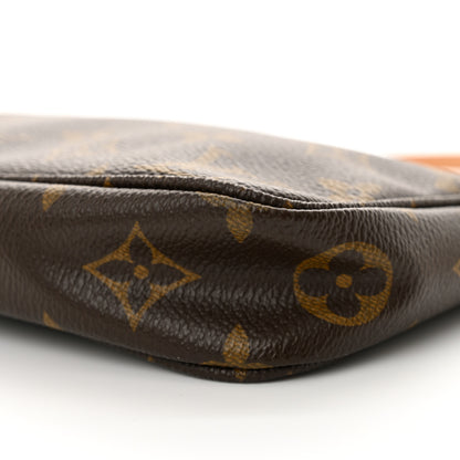 Louis Vuitton Monogram Pochette Accessories 10 of 11