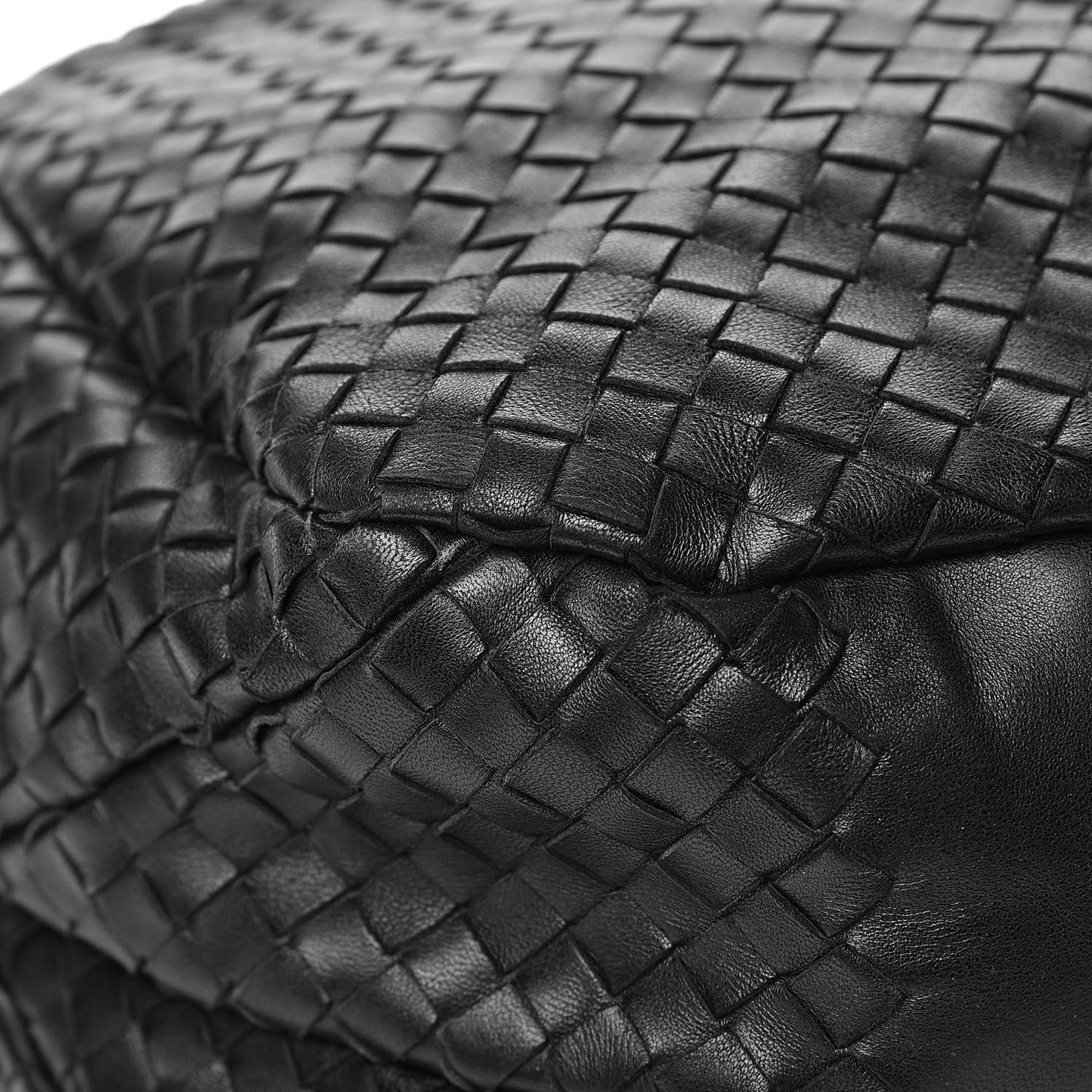 Nappa Intrecciato Medium Campana Black