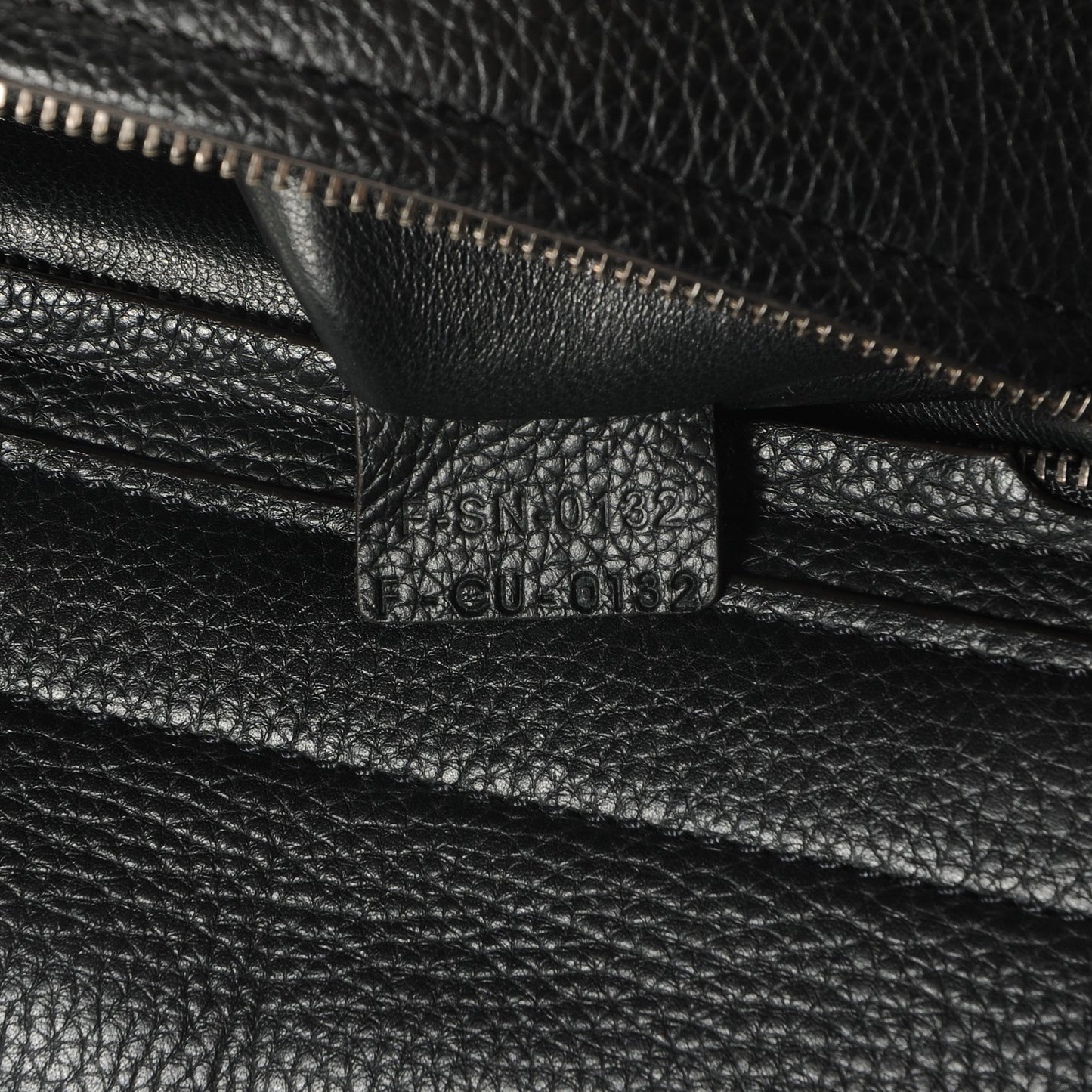Calfskin and Suede Large Trapeze Black