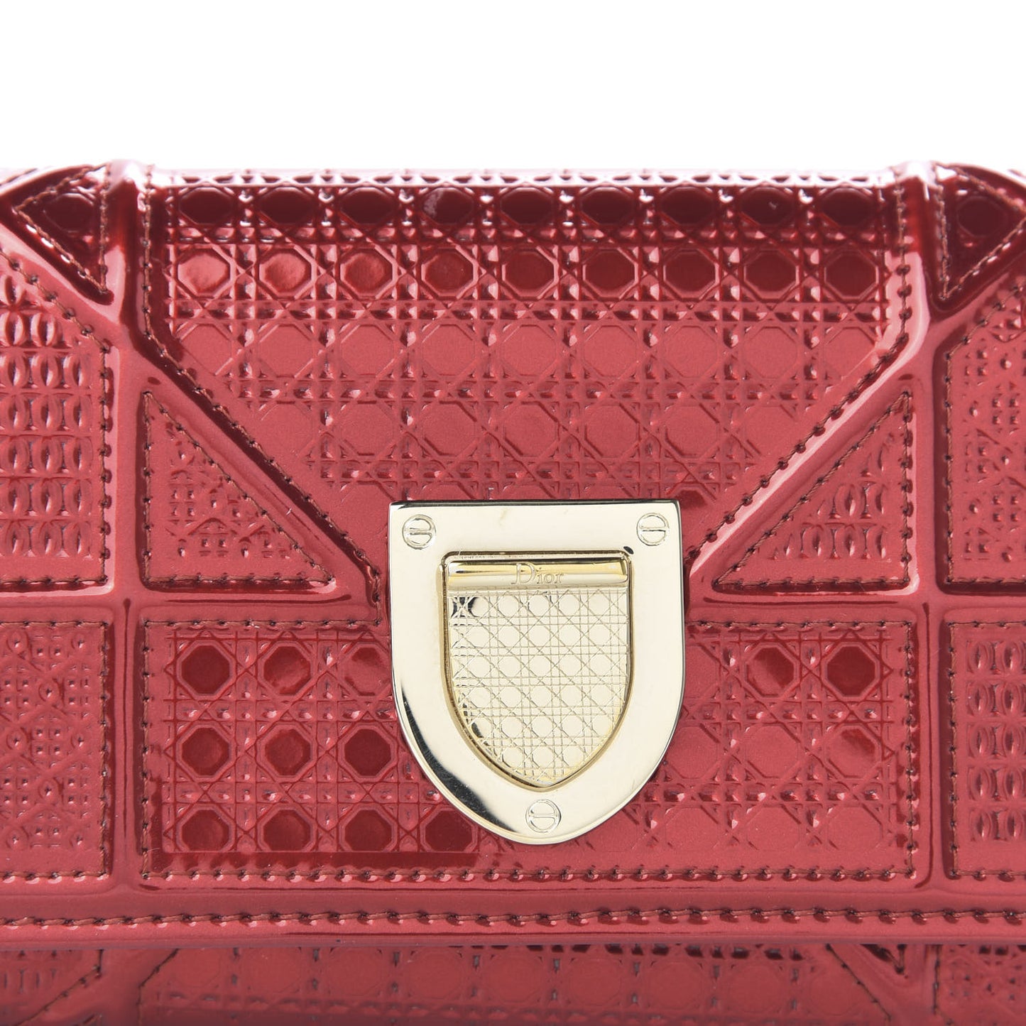 Metallic Patent Micro-Cannage Diorama Elancee Wallet Metal Rusty