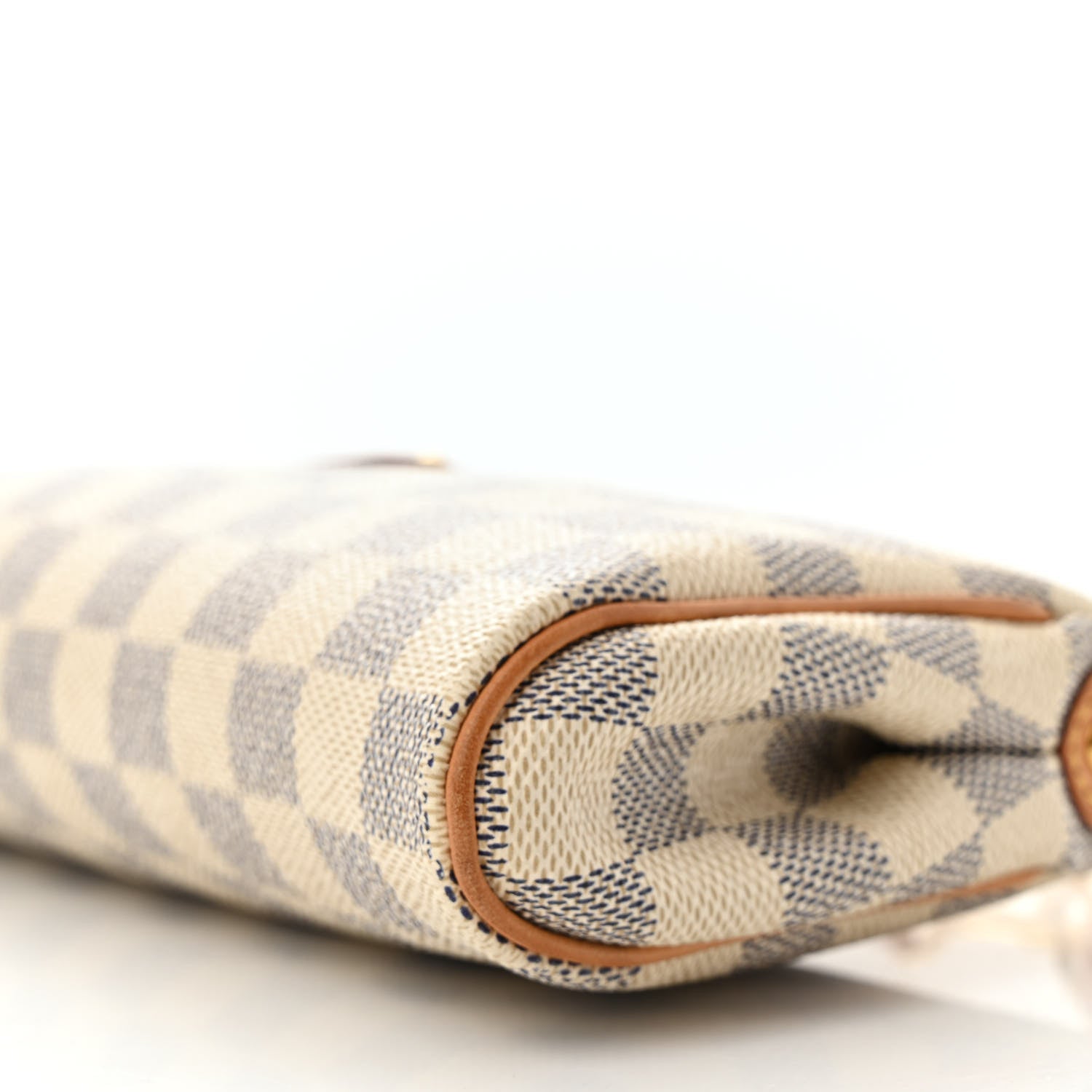 Louis Vuitton Damier Azur Eva Clutch 10 of 13