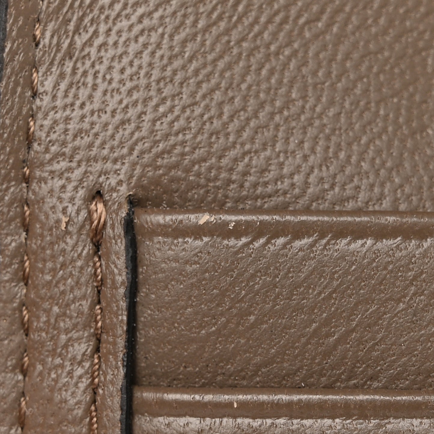Small Classic Grain Continental Wallet Solid Grey