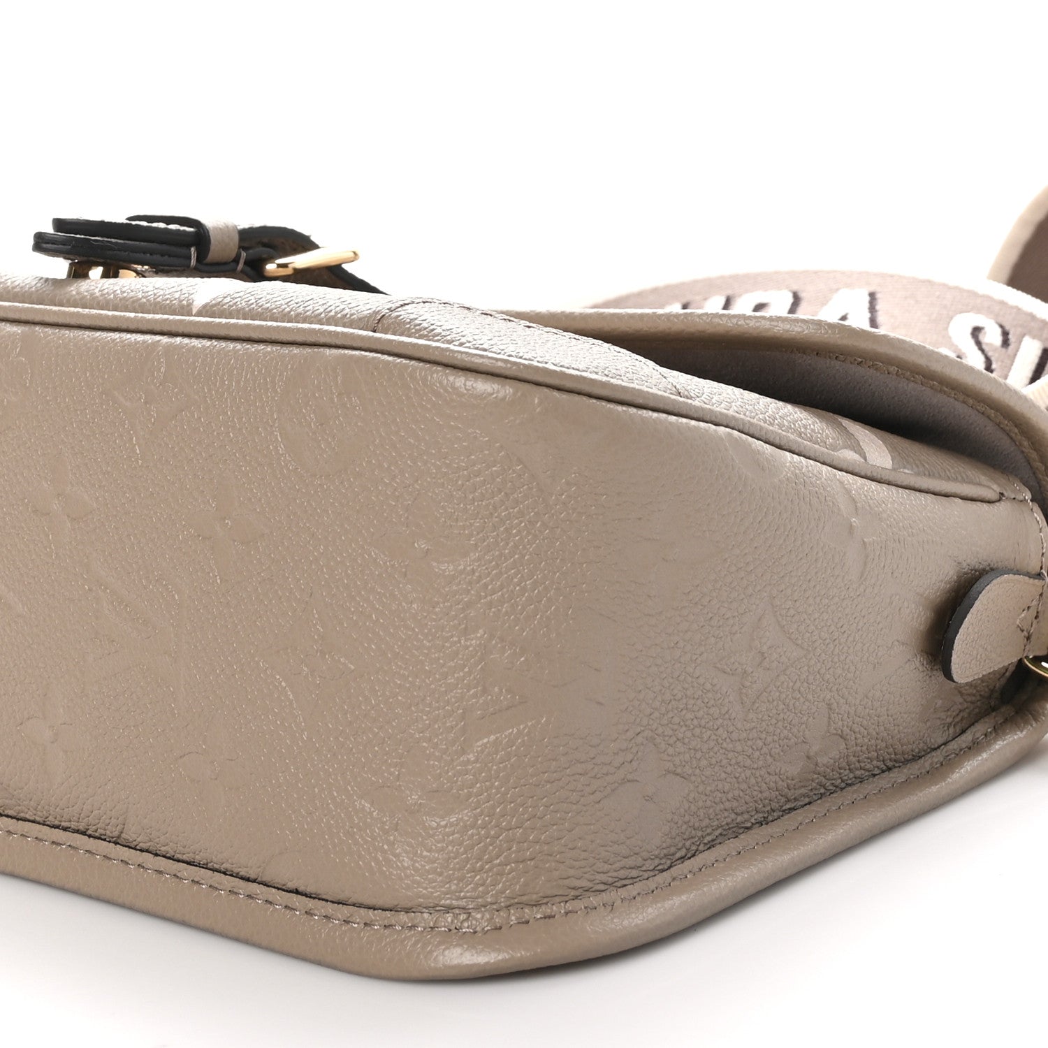 Louis Vuitton Empreinte Monogram Giant Diane Tourterelle Creme 9 of 9