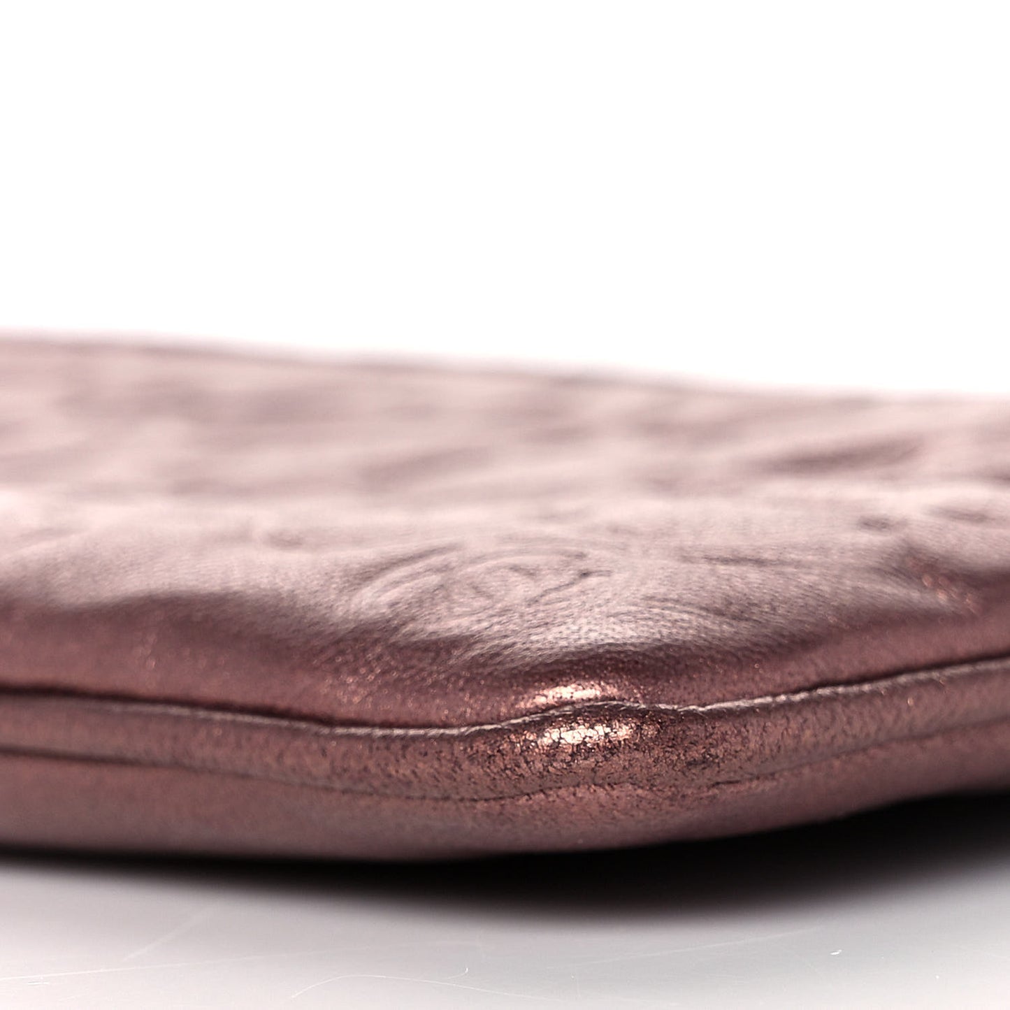 Metallic Lambskin Camellia Chain Pouch Pink