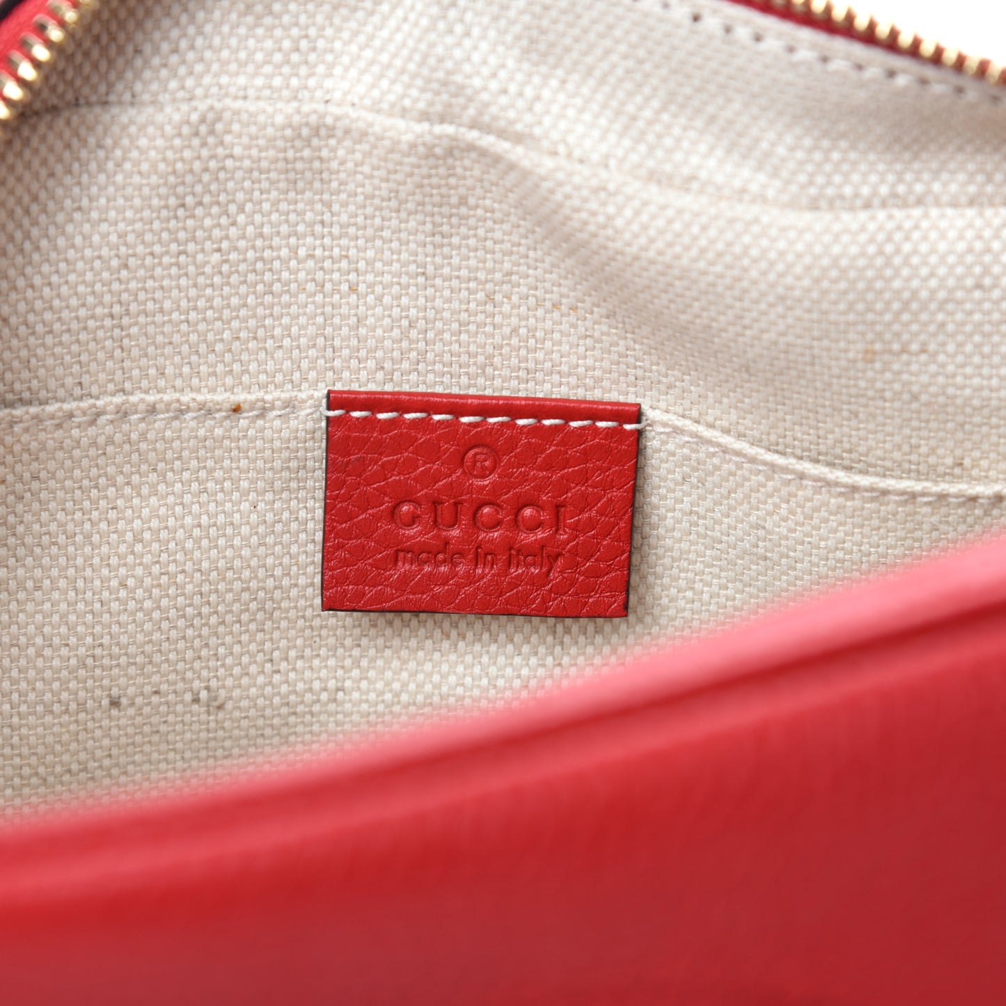 Pebbled Calfskin Small Soho Disco Bag Tabasco Red