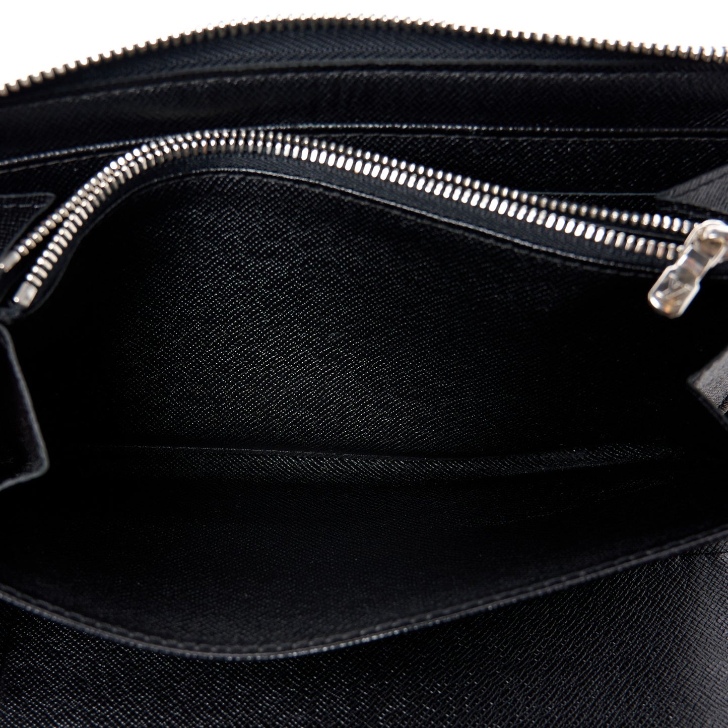 Damier Graphite Zippy Organizer Wallet