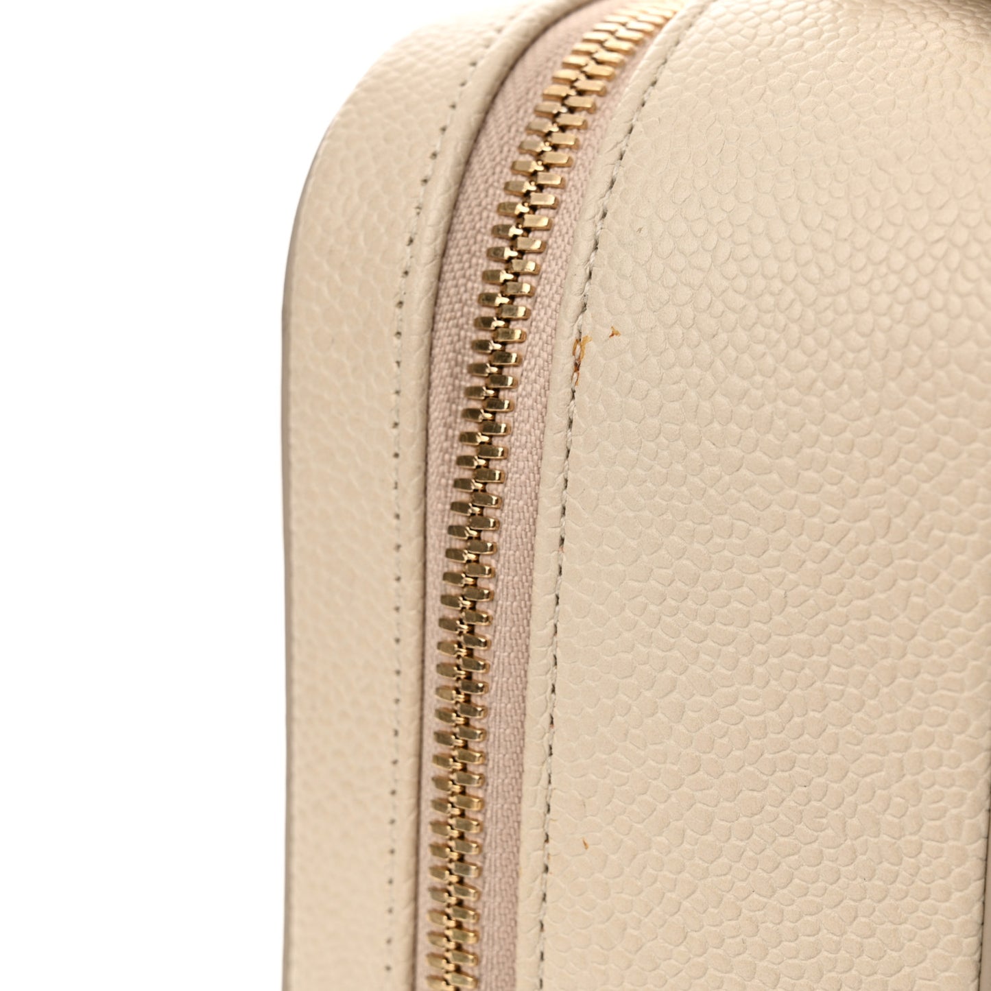 Caviar Quilted Medium CC Filigree Vanity Case Light Beige