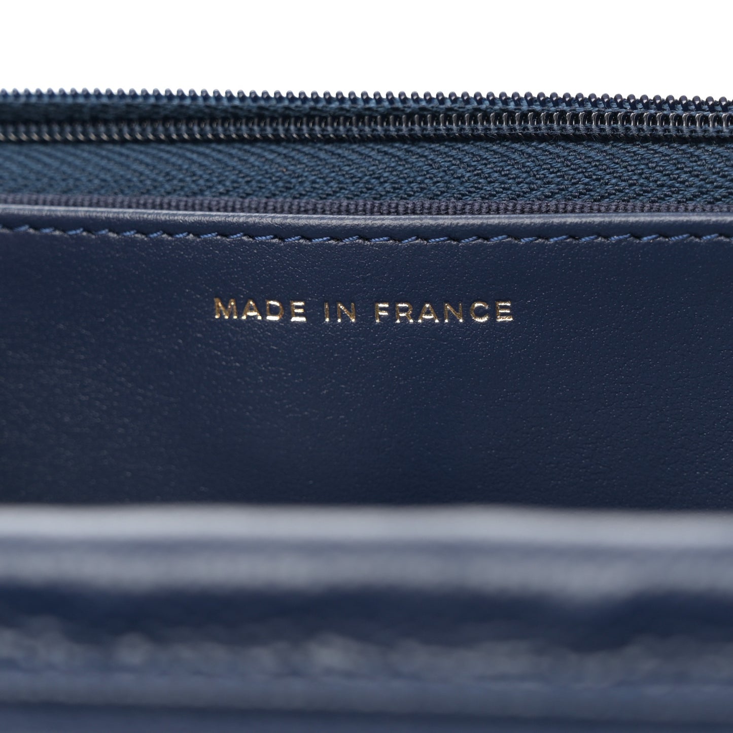 Caviar Quilted Wallet on Chain WOC Navy Blue