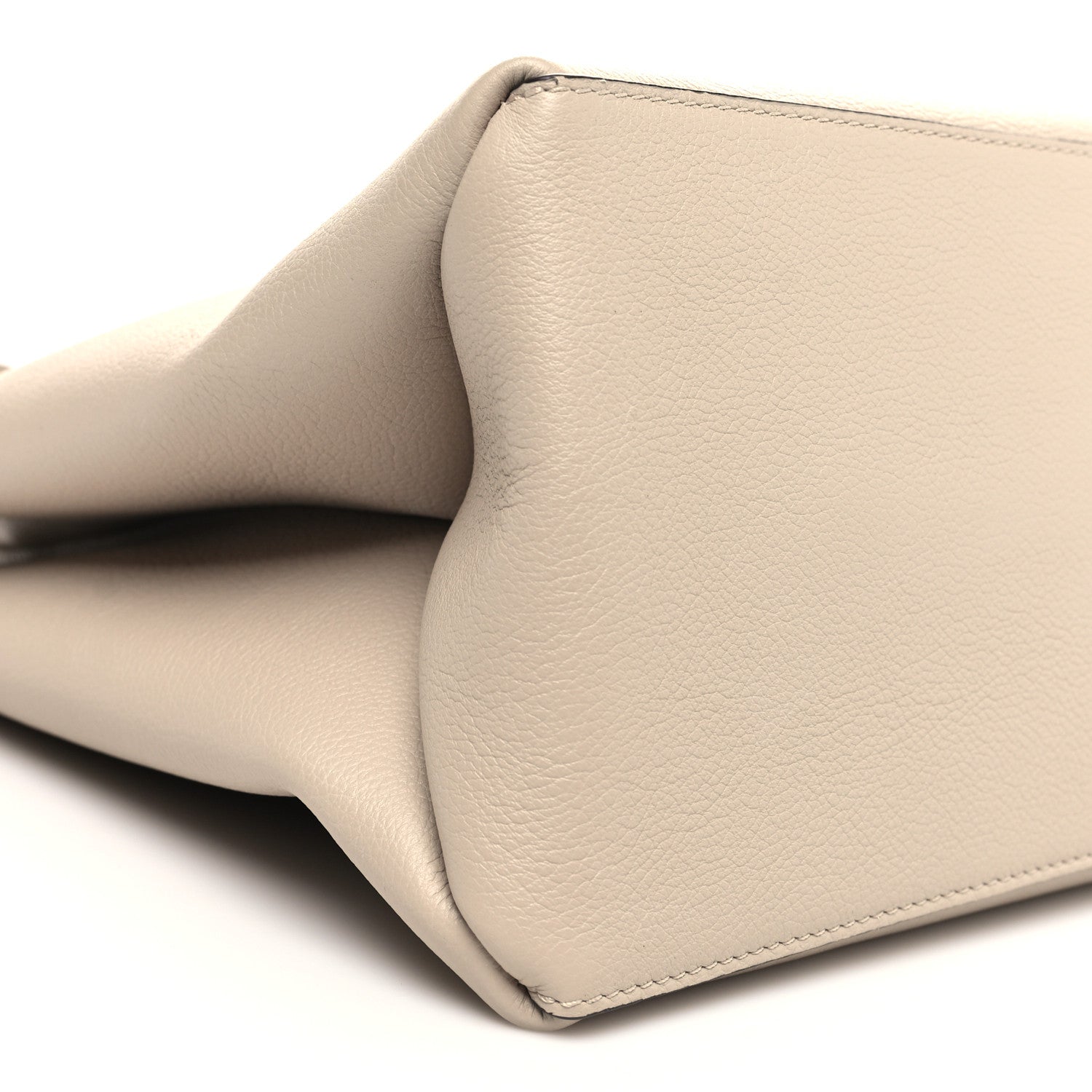 Louis Vuitton Grained Calfskin Lockme Shopper Greige 10 of 11