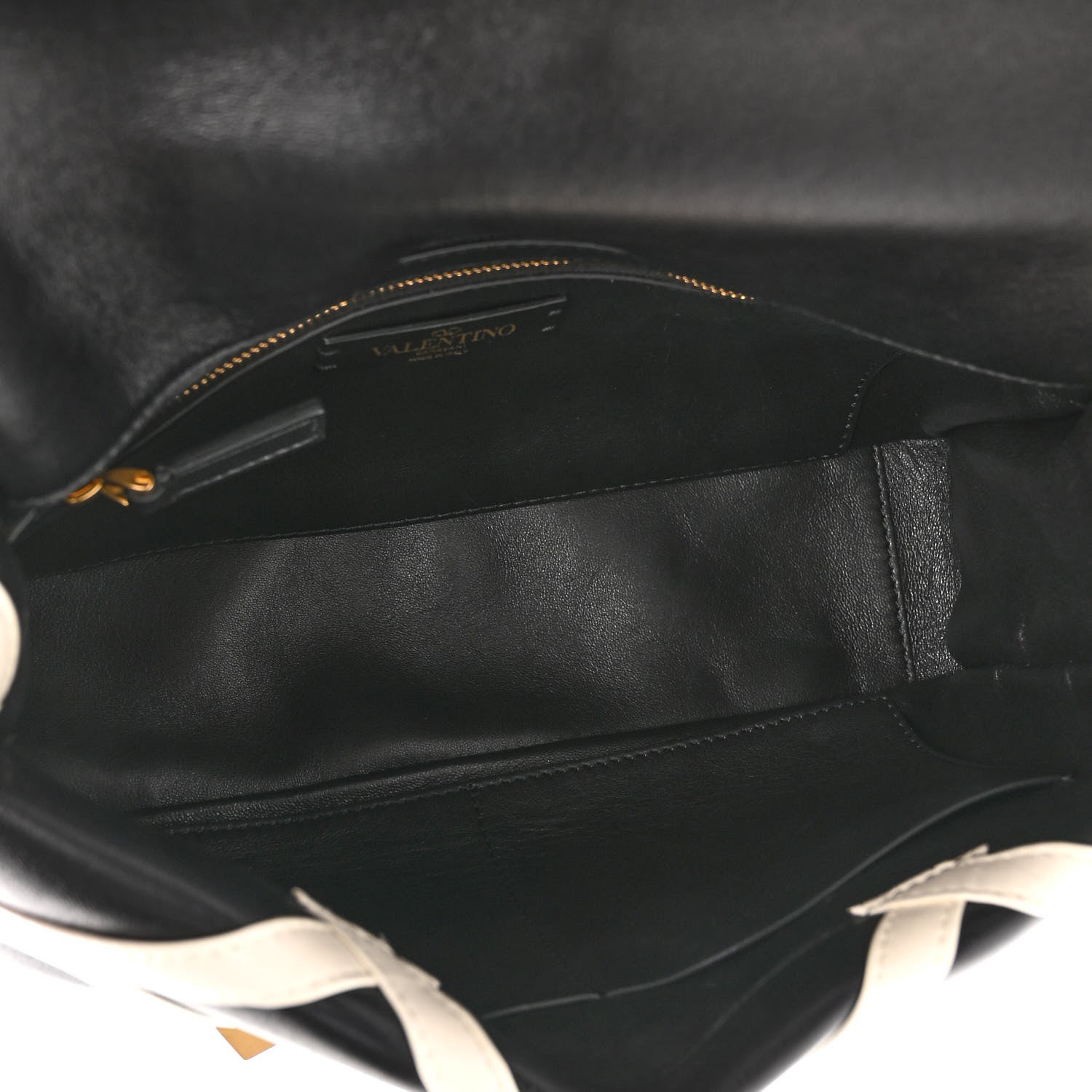 Valentino Garavani Nappa Large Roman Stud Shoulder Bag Black White 5 of 11