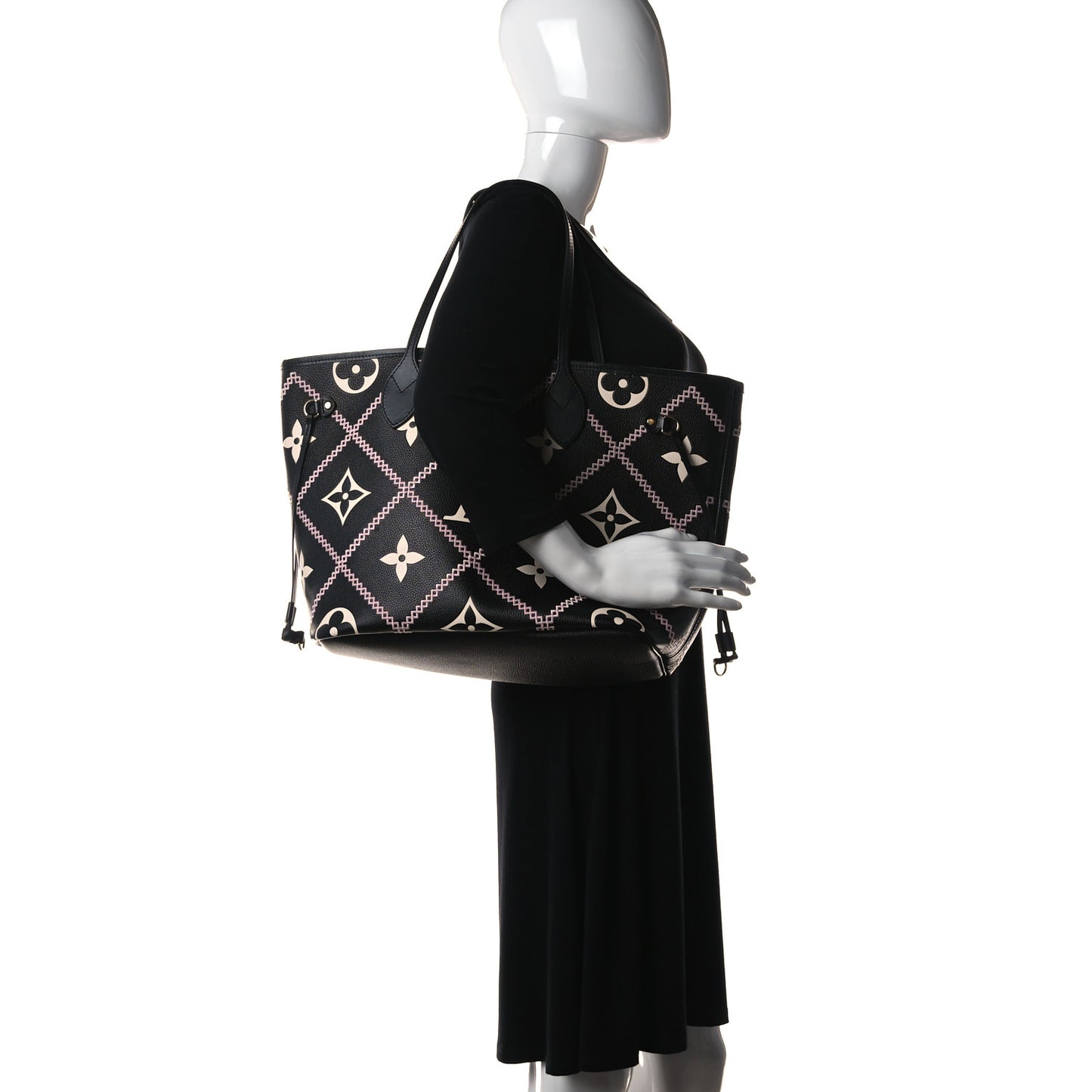 Empreinte Monogram Giant Broderies Neverfull MM Black