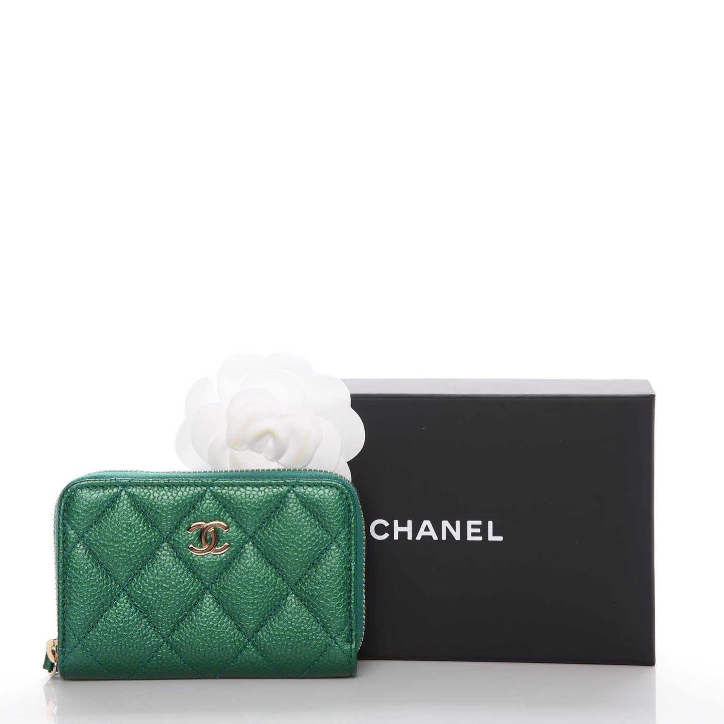 Metallic Caviar Quilted Zip Coin Purse Green